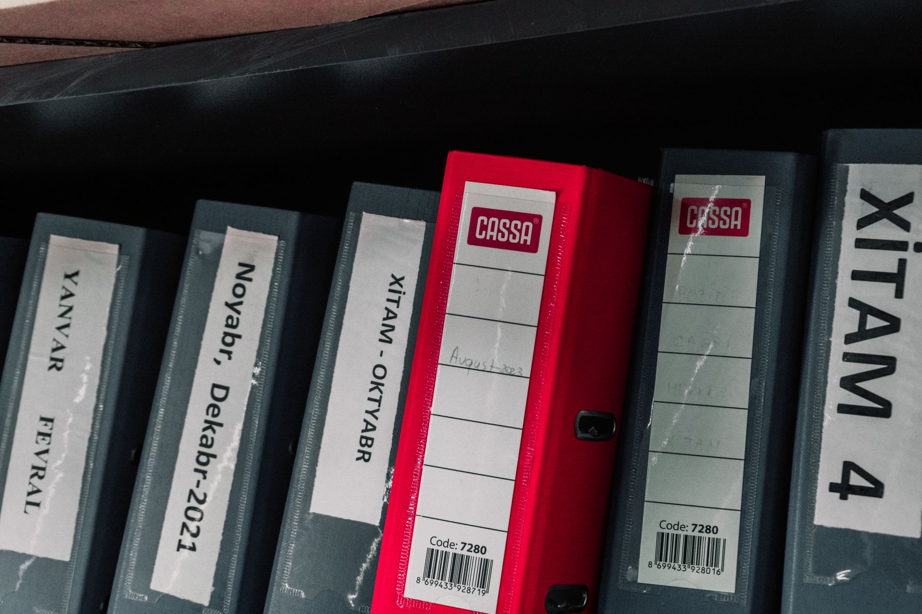 Corporate legal folders